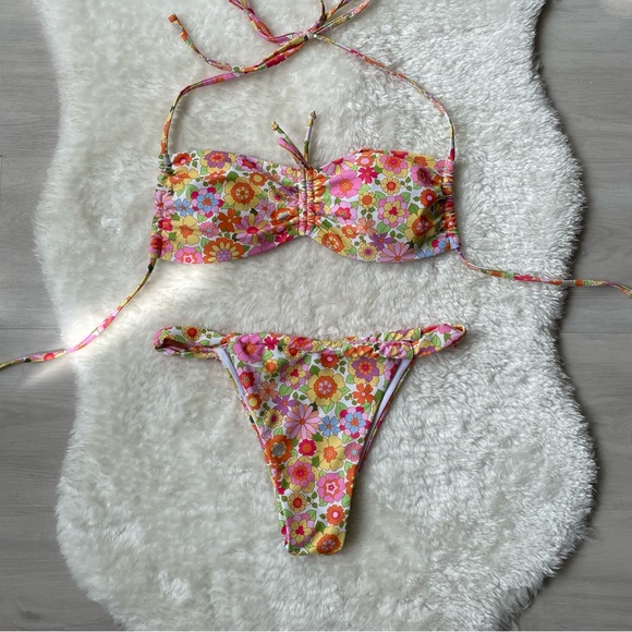Vibrant Floral Bikini - Picture 1 of 7